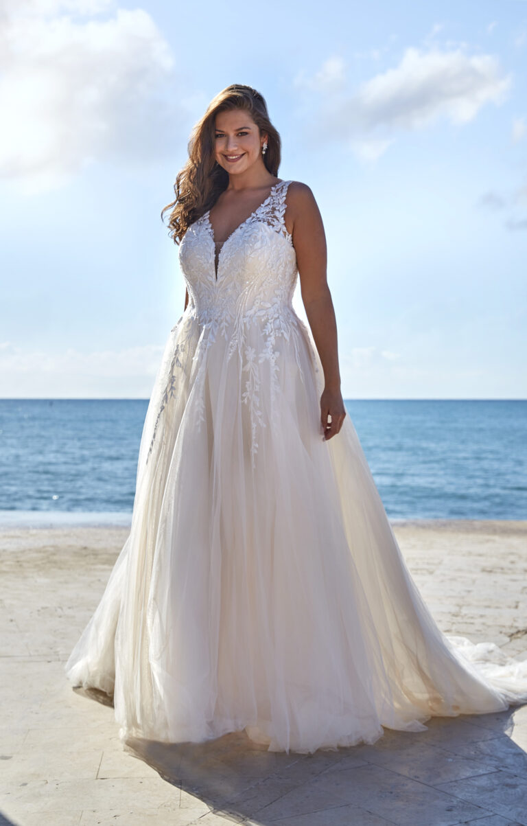 35017 Amelie Curvy Brautkleid